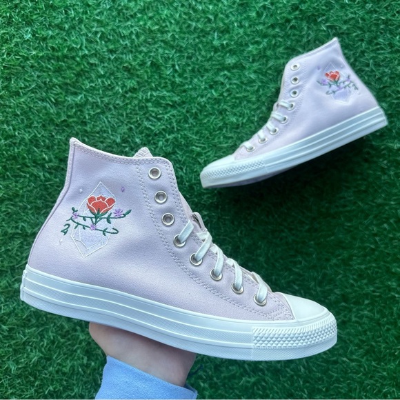 🎁Converse Chuck Taylor All Star Ctas Hi Barely Rose Crystal Magic - Picture 4 of 10